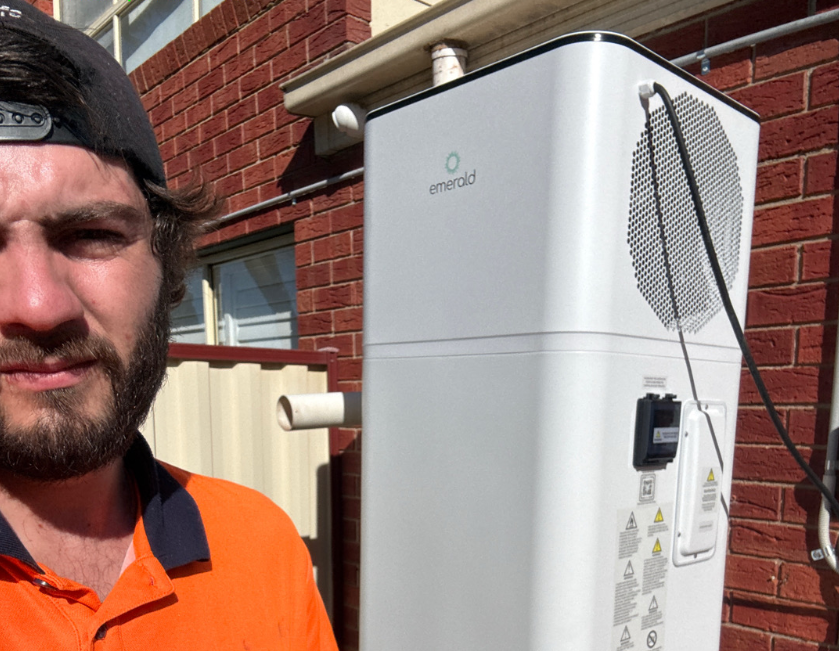 emerald 320L heat pump installation in werribee